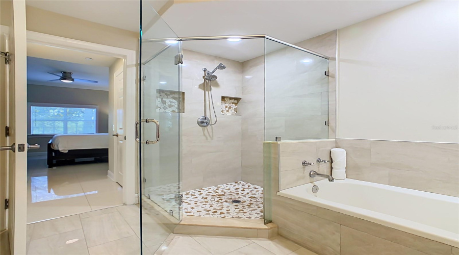 REUNION, Florida 34747, 3 Bedrooms Bedrooms, ,3 BathroomsBathrooms,Residential,For Sale,CENTRE COURT RIDGE,0,MFRO6421990