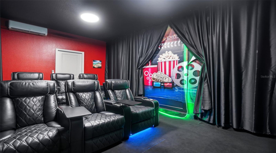 Davenport, Florida 33837, 5 Bedrooms Bedrooms, ,5 Bathroomsbathrooms,Residential,For Sale,Solterra,0,Mfro6425583