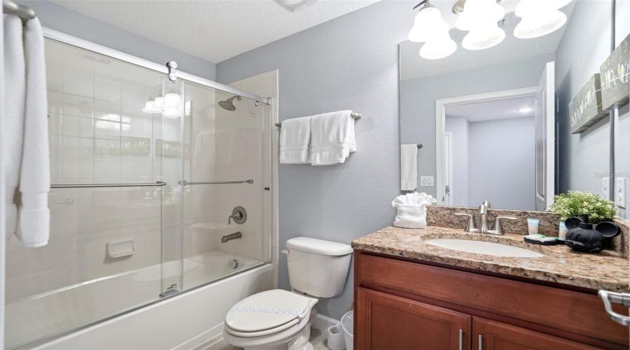 Davenport, Florida 33837, 5 Bedrooms Bedrooms, ,5 Bathroomsbathrooms,Residential,For Sale,Solterra,0,Mfro6425583