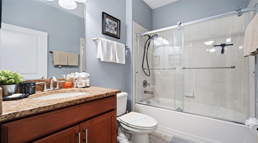 Davenport, Florida 33837, 5 Bedrooms Bedrooms, ,5 Bathroomsbathrooms,Residential,For Sale,Solterra,0,Mfro6425583