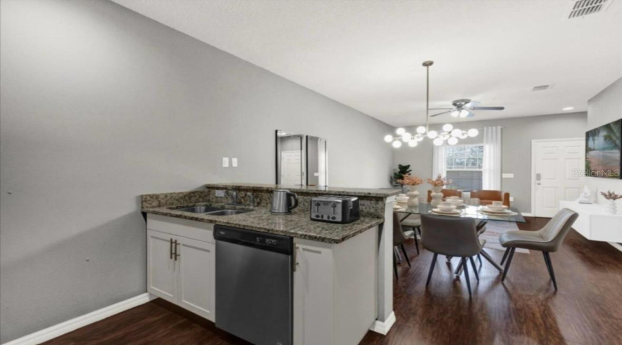 KISSIMMEE, Florida 34747, 3 Bedrooms Bedrooms, ,2 BathroomsBathrooms,Residential,For Sale,GUANA,0,MFRS5153508