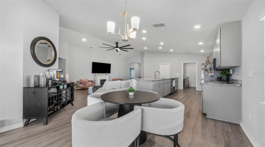 DAVENPORT, Florida 33837, 4 Bedrooms Bedrooms, ,2 BathroomsBathrooms,Residential,For Sale,DESERT ROSE,0,MFRTB8529853