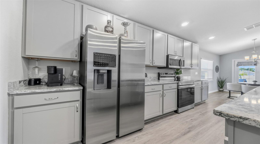 DAVENPORT, Florida 33837, 4 Bedrooms Bedrooms, ,2 BathroomsBathrooms,Residential,For Sale,DESERT ROSE,0,MFRTB8529853