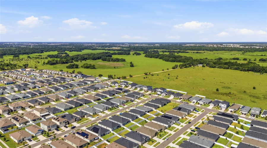 DAVENPORT, Florida 33837, 4 Bedrooms Bedrooms, ,2 BathroomsBathrooms,Residential,For Sale,DESERT ROSE,0,MFRTB8529853
