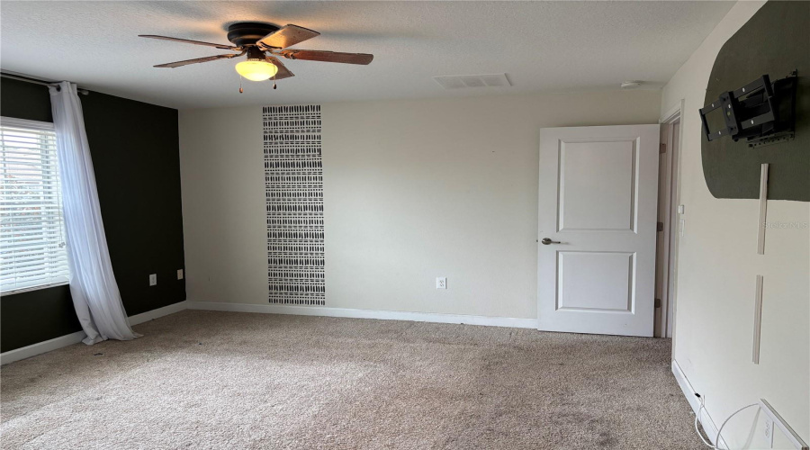 Davenport, Florida 33896, 4 Bedrooms Bedrooms, ,3 Bathroomsbathrooms,Residential,For Sale,Moon Valley,0,Mfro6426051