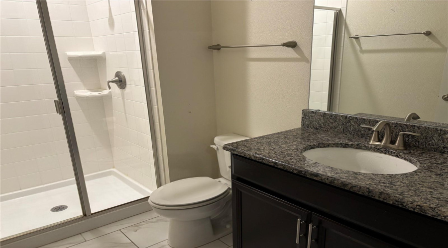 1St Floor Bathroom