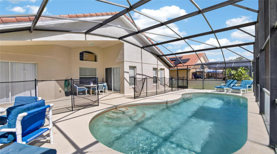 DAVENPORT, Florida 33897, 4 Bedrooms Bedrooms, ,3 BathroomsBathrooms,Residential,For Sale,SARAGOSSA,0,MFRTB8530282