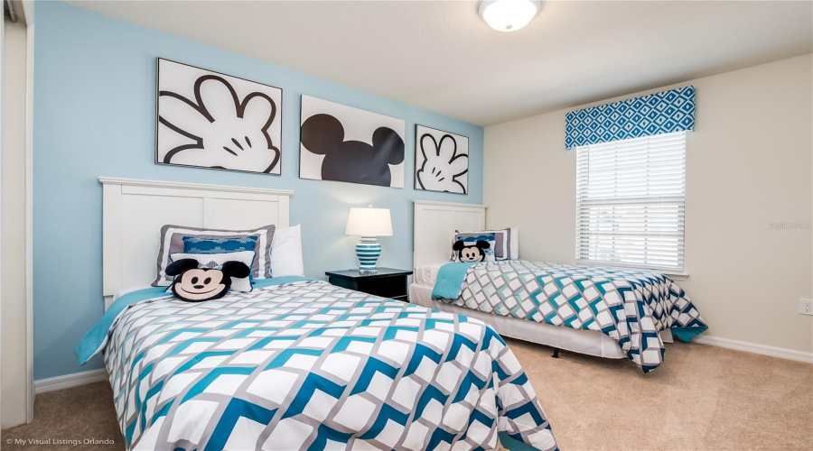 KISSIMMEE, Florida 34747, 5 Bedrooms Bedrooms, ,4 BathroomsBathrooms,Residential,For Sale,NICE,0,MFRO6426220
