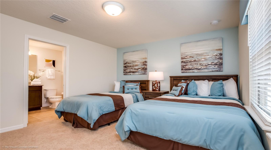 KISSIMMEE, Florida 34747, 5 Bedrooms Bedrooms, ,4 BathroomsBathrooms,Residential,For Sale,NICE,0,MFRO6426220