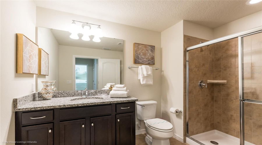 KISSIMMEE, Florida 34747, 5 Bedrooms Bedrooms, ,4 BathroomsBathrooms,Residential,For Sale,NICE,0,MFRO6426220