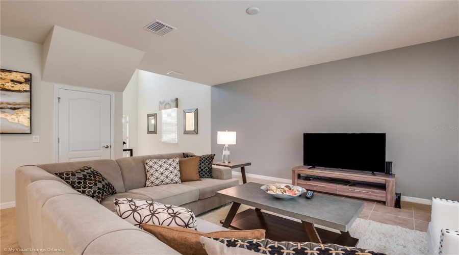 KISSIMMEE, Florida 34747, 5 Bedrooms Bedrooms, ,4 BathroomsBathrooms,Residential,For Sale,NICE,0,MFRO6426220
