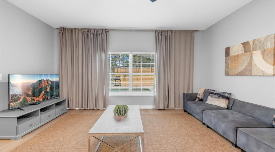 KISSIMMEE, Florida 34747, 4 Bedrooms Bedrooms, ,3 BathroomsBathrooms,Residential,For Sale,BANANA PALM,0,MFRO6426138
