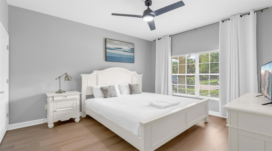 KISSIMMEE, Florida 34747, 4 Bedrooms Bedrooms, ,3 BathroomsBathrooms,Residential,For Sale,BANANA PALM,0,MFRO6426138