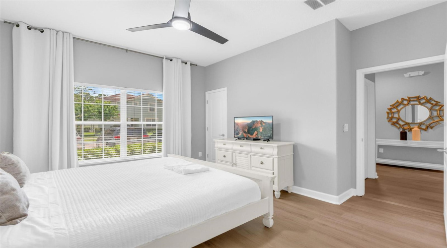 KISSIMMEE, Florida 34747, 4 Bedrooms Bedrooms, ,3 BathroomsBathrooms,Residential,For Sale,BANANA PALM,0,MFRO6426138