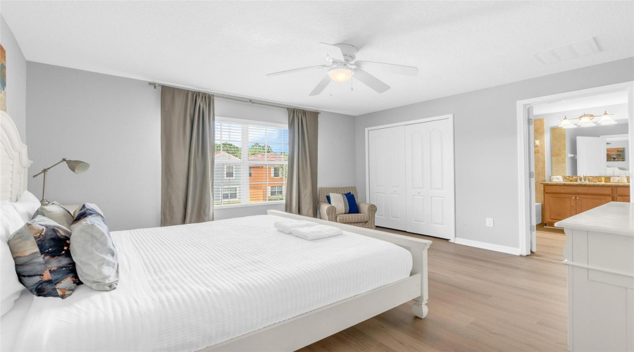 KISSIMMEE, Florida 34747, 4 Bedrooms Bedrooms, ,3 BathroomsBathrooms,Residential,For Sale,BANANA PALM,0,MFRO6426138