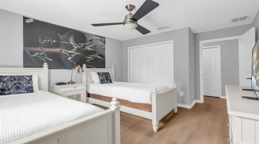KISSIMMEE, Florida 34747, 4 Bedrooms Bedrooms, ,3 BathroomsBathrooms,Residential,For Sale,BANANA PALM,0,MFRO6426138