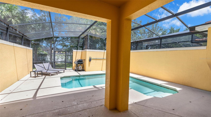 KISSIMMEE, Florida 34747, 4 Bedrooms Bedrooms, ,3 BathroomsBathrooms,Residential,For Sale,BANANA PALM,0,MFRO6426138