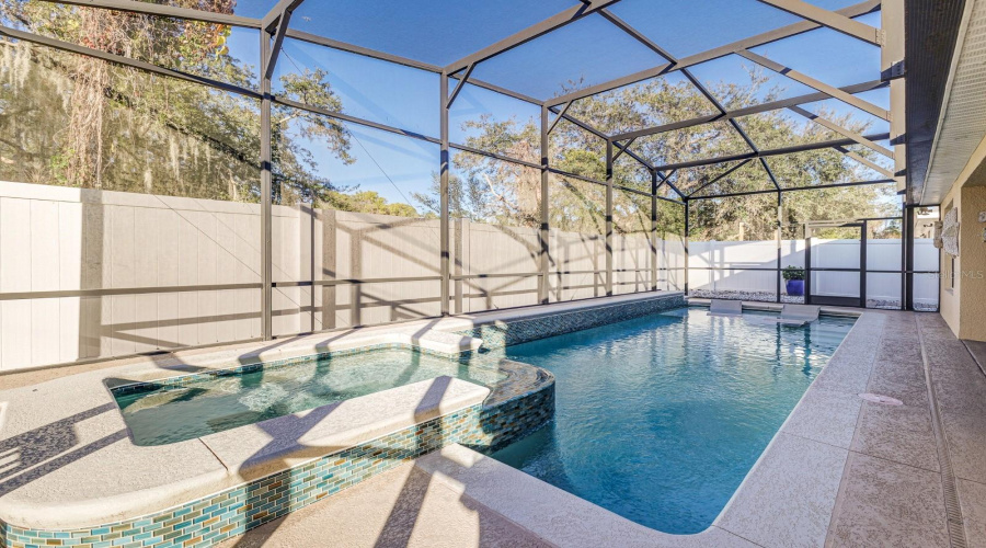 DAVENPORT, Florida 33896, 3 Bedrooms Bedrooms, ,2 BathroomsBathrooms,Residential,For Sale,WAKEVIEW,0,MFRL4963549