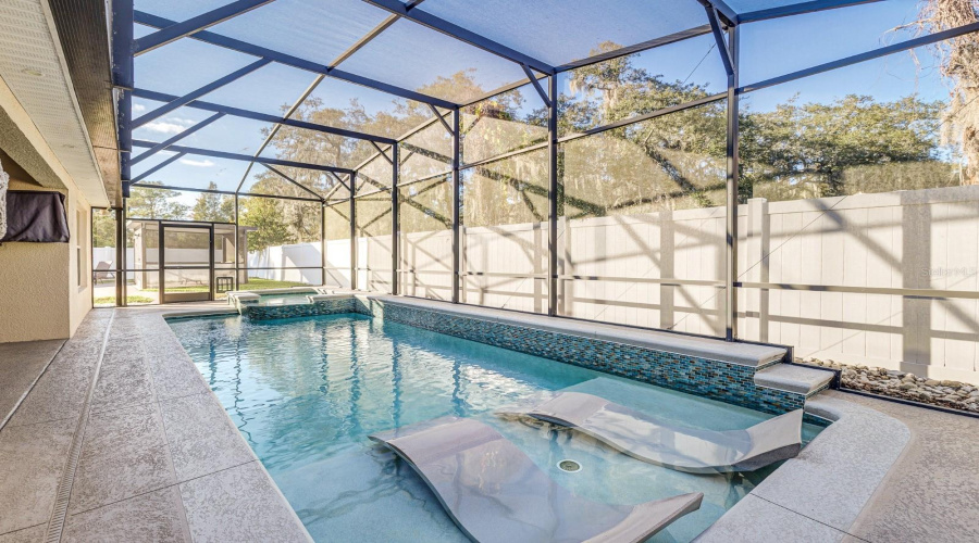 DAVENPORT, Florida 33896, 3 Bedrooms Bedrooms, ,2 BathroomsBathrooms,Residential,For Sale,WAKEVIEW,0,MFRL4963549