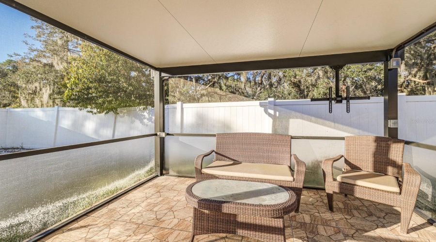 DAVENPORT, Florida 33896, 3 Bedrooms Bedrooms, ,2 BathroomsBathrooms,Residential,For Sale,WAKEVIEW,0,MFRL4963549