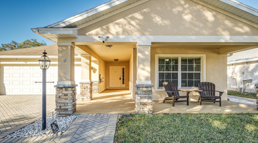 DAVENPORT, Florida 33896, 3 Bedrooms Bedrooms, ,2 BathroomsBathrooms,Residential,For Sale,WAKEVIEW,0,MFRL4963549