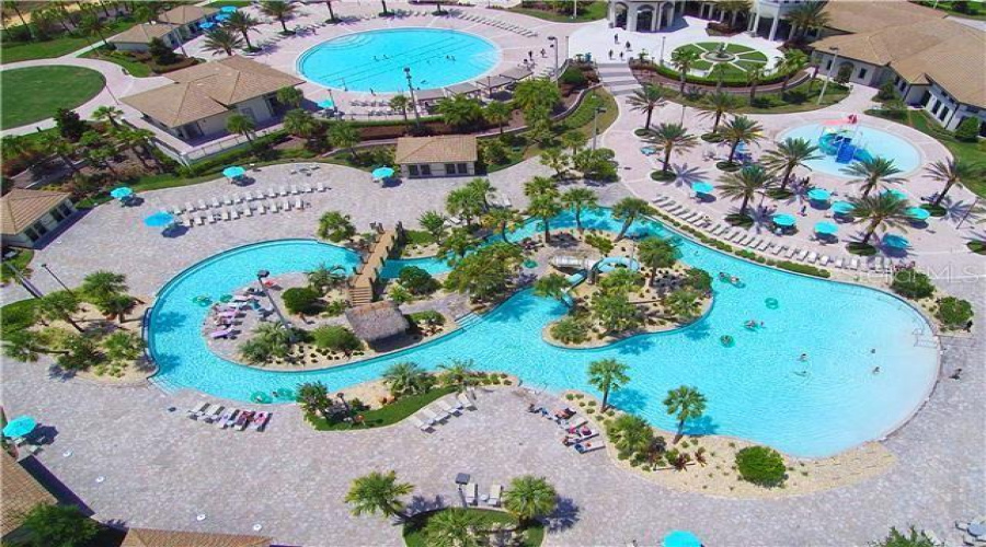 DAVENPORT, Florida 33896, 6 Bedrooms Bedrooms, ,6 BathroomsBathrooms,Residential,For Sale,MAIDSTONE,0,MFRO6426074