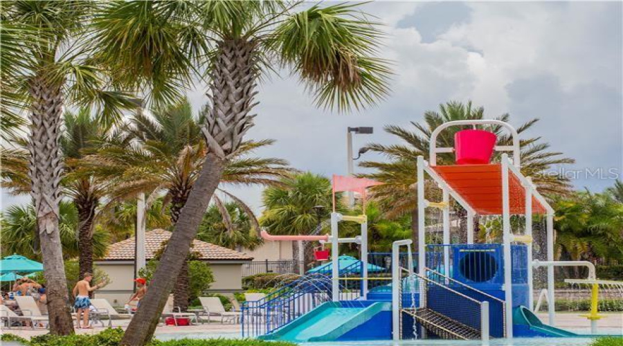 DAVENPORT, Florida 33896, 6 Bedrooms Bedrooms, ,6 BathroomsBathrooms,Residential,For Sale,MAIDSTONE,0,MFRO6426074