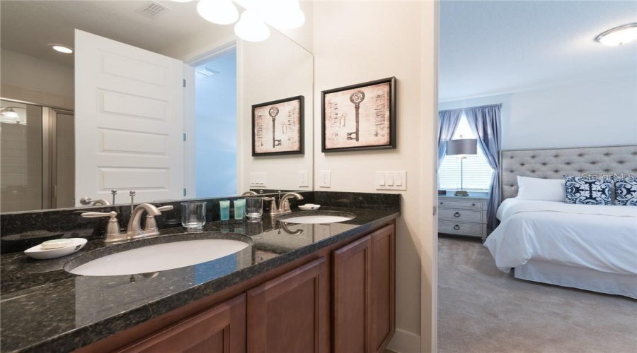 KISSIMMEE, Florida 34747, 8 Bedrooms Bedrooms, ,7 BathroomsBathrooms,Residential,For Sale,LASSO,0,MFRL4963587