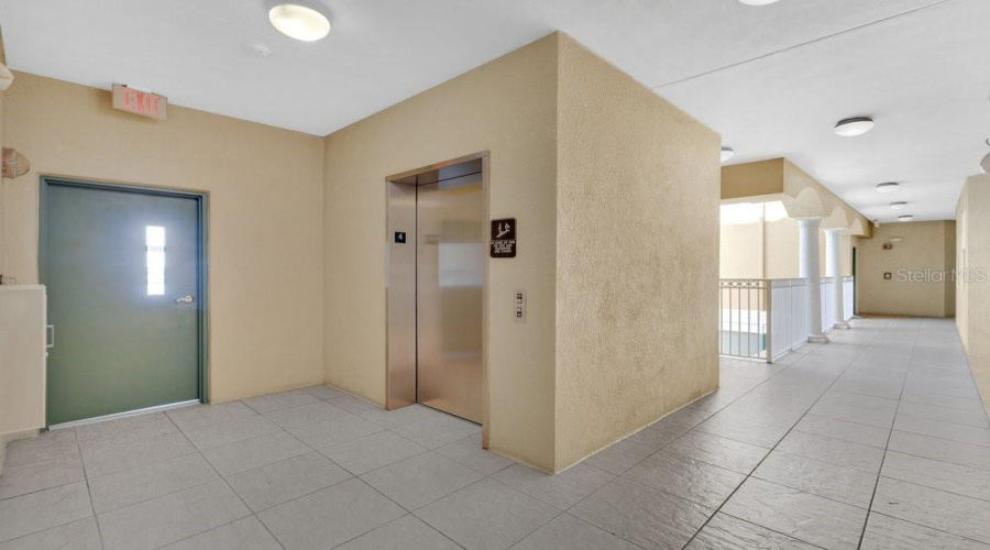 ORLANDO, Florida 32836, 2 Bedrooms Bedrooms, ,2 BathroomsBathrooms,Residential,For Sale,THE ESPLANADE,0,MFRO6410224