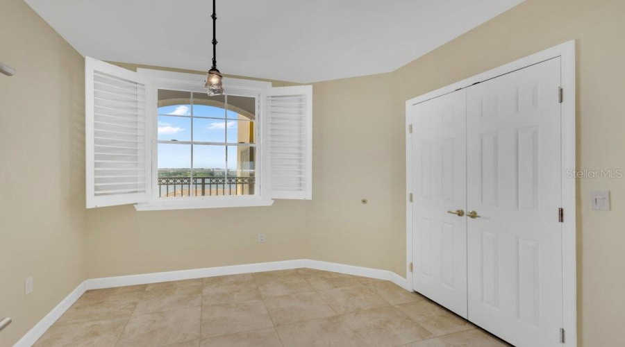 ORLANDO, Florida 32836, 2 Bedrooms Bedrooms, ,2 BathroomsBathrooms,Residential,For Sale,THE ESPLANADE,0,MFRO6410224