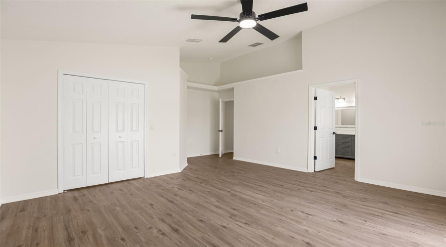 KISSIMMEE, Florida 34746, 4 Bedrooms Bedrooms, ,2 BathroomsBathrooms,Residential,For Sale,LIBERTY HALL,0,MFRO6425227