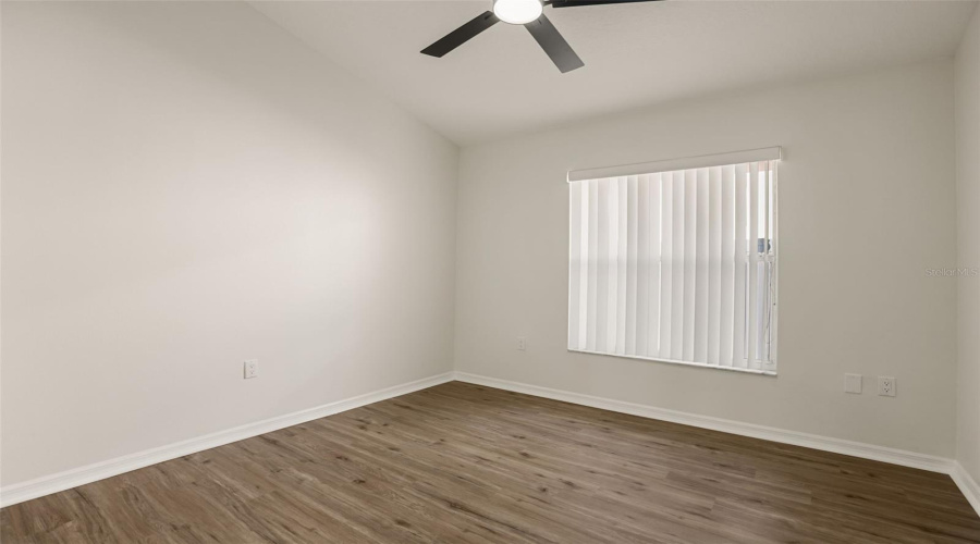 KISSIMMEE, Florida 34746, 4 Bedrooms Bedrooms, ,2 BathroomsBathrooms,Residential,For Sale,LIBERTY HALL,0,MFRO6425227