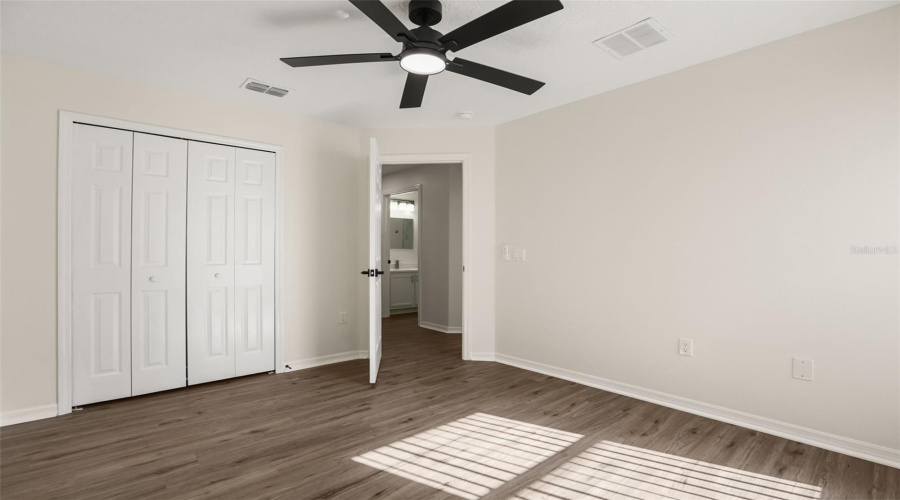 KISSIMMEE, Florida 34746, 4 Bedrooms Bedrooms, ,2 BathroomsBathrooms,Residential,For Sale,LIBERTY HALL,0,MFRO6425227