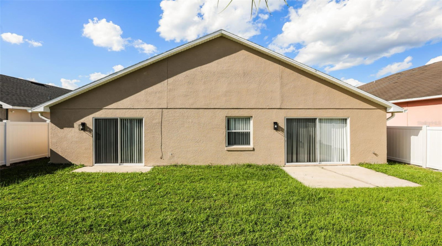 KISSIMMEE, Florida 34746, 4 Bedrooms Bedrooms, ,2 BathroomsBathrooms,Residential,For Sale,LIBERTY HALL,0,MFRO6425227