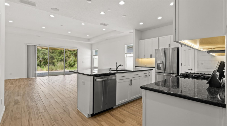 KISSIMMEE, Florida 34747, 4 Bedrooms Bedrooms, ,3 BathroomsBathrooms,Residential,For Sale,HANSON BAY,0,MFRO6426137