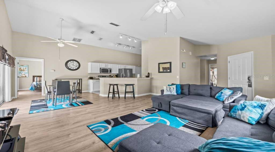 Address not available!, 4 Bedrooms Bedrooms, ,3 BathroomsBathrooms,Residential,For Sale,0,MFRTB8530381