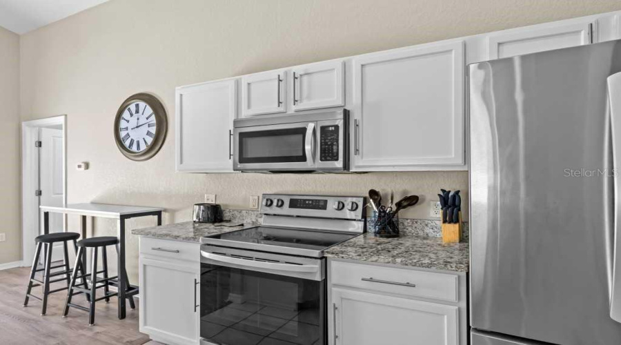 Address not available!, 4 Bedrooms Bedrooms, ,3 BathroomsBathrooms,Residential,For Sale,0,MFRTB8530381