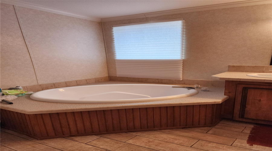 KISSIMMEE, Florida 34746, 5 Bedrooms Bedrooms, ,3 BathroomsBathrooms,Residential,For Sale,EVERGREEN,0,MFRO6426368