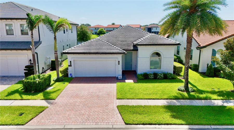 ORLANDO, Florida 32836, 4 Bedrooms Bedrooms, ,2 BathroomsBathrooms,Residential,For Sale,ROYAL CYPRESS,0,MFRO6424546