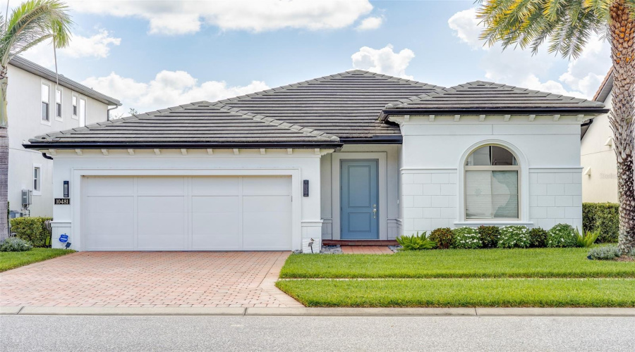 ORLANDO, Florida 32836, 4 Bedrooms Bedrooms, ,2 BathroomsBathrooms,Residential,For Sale,ROYAL CYPRESS,0,MFRO6424546