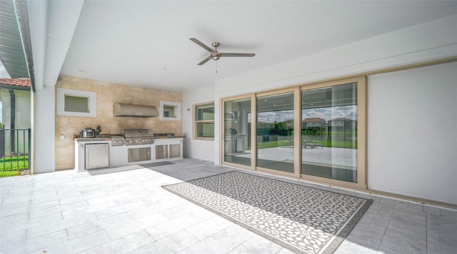Orlando, Florida 32836, 4 Bedrooms Bedrooms, ,2 Bathroomsbathrooms,Residential,For Sale,Royal Cypress,0,Mfro6424546