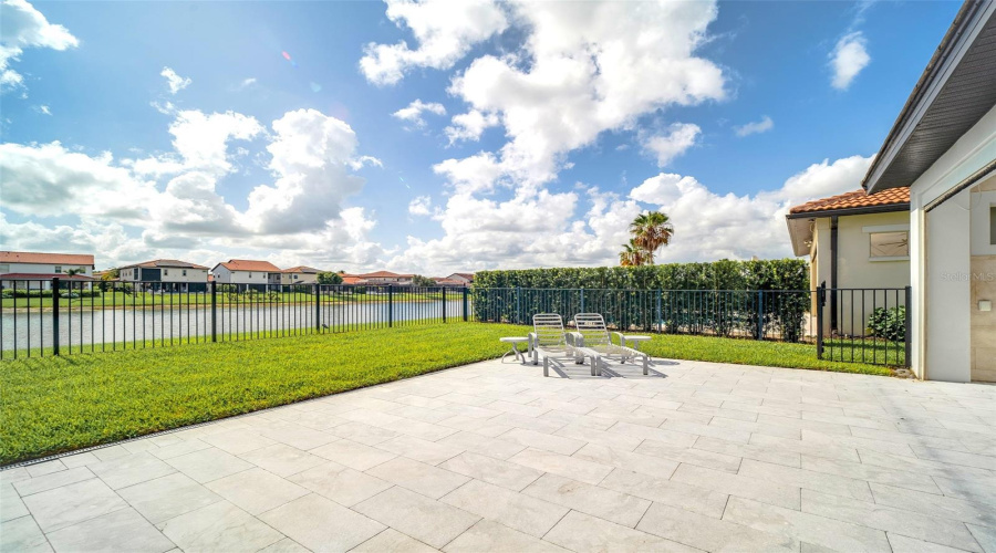 Orlando, Florida 32836, 4 Bedrooms Bedrooms, ,2 Bathroomsbathrooms,Residential,For Sale,Royal Cypress,0,Mfro6424546