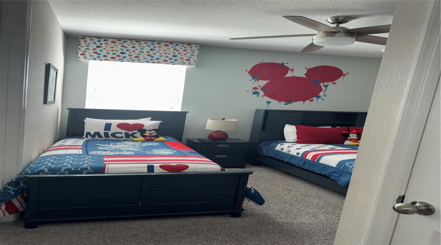 KISSIMMEE, Florida 34747, 6 Bedrooms Bedrooms, ,4 BathroomsBathrooms,Residential,For Sale,EGRET MILLS,0,MFRO6421988