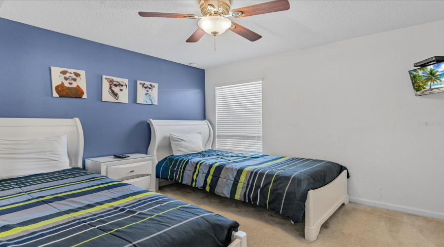 DAVENPORT, Florida 33837, 6 Bedrooms Bedrooms, ,5 BathroomsBathrooms,Residential,For Sale,CABELLO,0,MFRO6426242