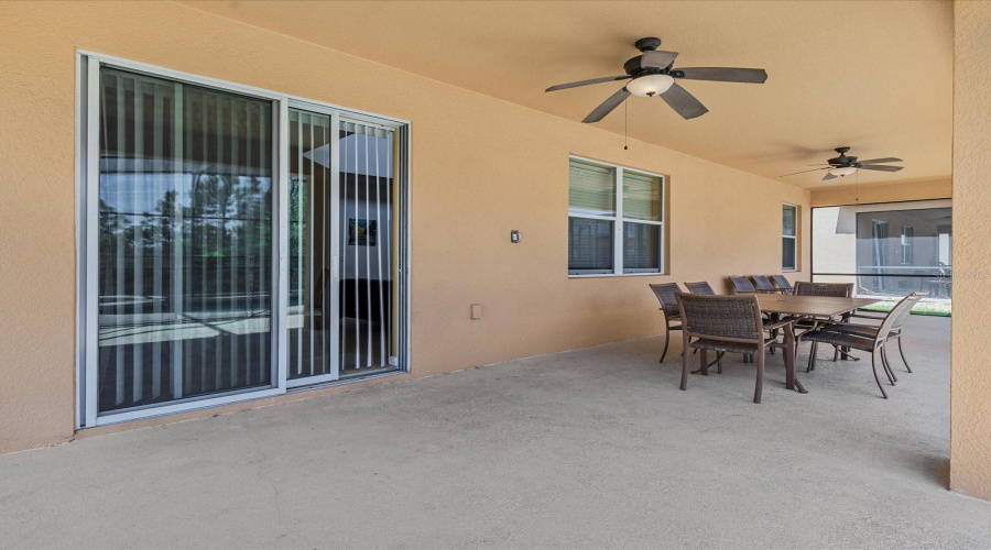 DAVENPORT, Florida 33837, 6 Bedrooms Bedrooms, ,5 BathroomsBathrooms,Residential,For Sale,CABELLO,0,MFRO6426242