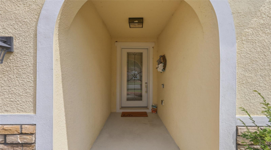 KISSIMMEE, Florida 34746, 4 Bedrooms Bedrooms, ,3 BathroomsBathrooms,Residential,For Sale,BLUE DIAMOND,0,MFRO6426336