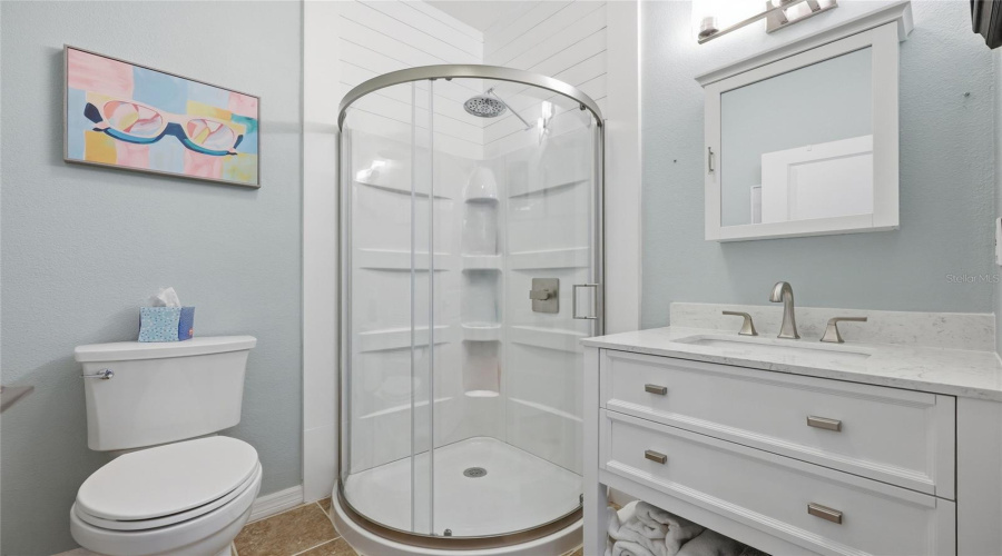 KISSIMMEE, Florida 34746, 4 Bedrooms Bedrooms, ,3 BathroomsBathrooms,Residential,For Sale,BLUE DIAMOND,0,MFRO6426336