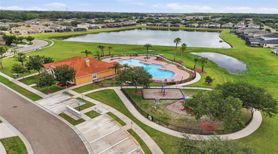 KISSIMMEE, Florida 34746, 4 Bedrooms Bedrooms, ,3 BathroomsBathrooms,Residential,For Sale,BLUE DIAMOND,0,MFRO6426336