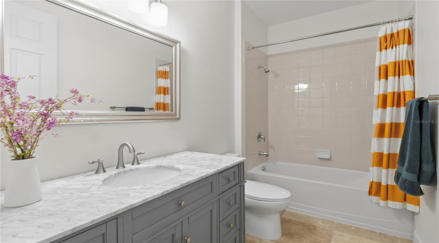 KISSIMMEE, Florida 34746, 4 Bedrooms Bedrooms, ,3 BathroomsBathrooms,Residential,For Sale,GOLDEN KNOT,0,MFRO6425379