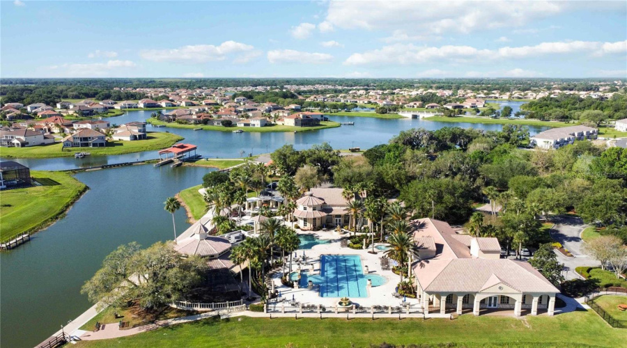 KISSIMMEE, Florida 34746, 4 Bedrooms Bedrooms, ,3 BathroomsBathrooms,Residential,For Sale,GOLDEN KNOT,0,MFRO6425379